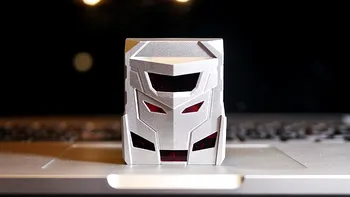 Mouse-ul acesta e cel mai SF gadget pe care îl vei vedea toată săptămâna [VIDEO]
