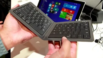 Tastatura Bluetooth perfectă vine de la Microsoft și funcționează cu orice telefon