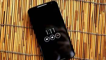 Motorola Moto X apare în noi poze neoficiale