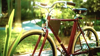 Desprinsă parcă din trecut, Vela e cea mai nouă bicicletă electrică
