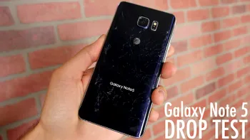 Cât de bine rezistă Galaxy Note 5 când îl dai de pământ [VIDEO]