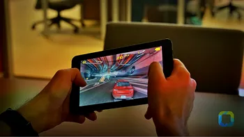 Reduceri fulger la tablete UTOK și cadouri pentru conversații lungi și plăcute