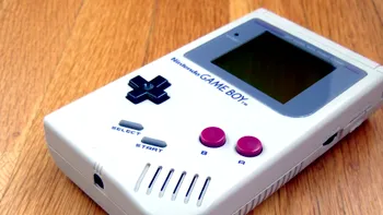 Un student și-a transformat frigiderul în GameBoy