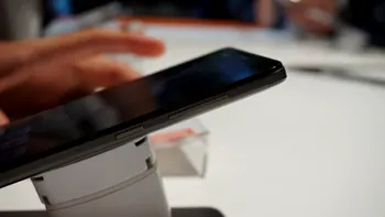 Lenovo Vibe P1 are o baterie enormă într-un corp de fotomodel