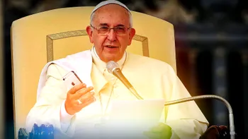 Intervenție divină: livrările de iPhone 6s vor fi întârziate de vizita Papei Francisc
