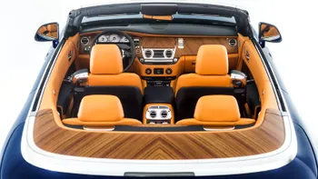 Dawn, cel mai sexi Rolls-Royce construit vreodată