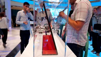 Intel transformă din nou PC-urile: Starbrook IDV arată viitorul computerelor AIO