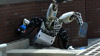 Algoritmul care îi ajută pe roboți să nu mai cadă ca bețivii
