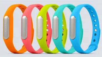 Chinezii de la Xiaomi lansează una dintre cele mai accesibile brățări pentru fitness
