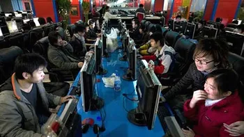 După 10 ani, au găsit-o într-un internet cafe