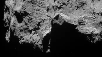 Puteți vedea toate fotografiile sondei spațiale Rosetta pe site-ul arhivelor foto ale ESA