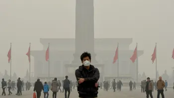 Poluarea în Beijing e la nivel de cod roșu pentru prima oară