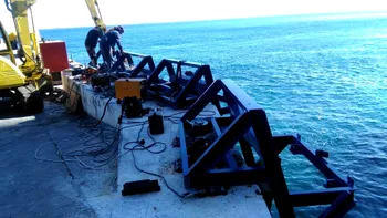 Britanicii plănuiesc să folosească valurile din Gibraltar pentru a genera curent