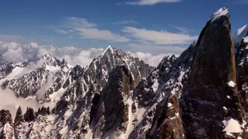 Google Street View te duce în cel mai înalt punct din Europa