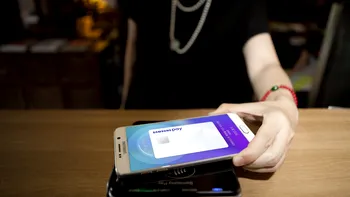 Noi glumițe pe seama Apple în noua reclamă Samsung