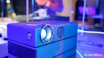 CES 2016: Lenovo are un proiector modular care îți face poftă de PowerPoint