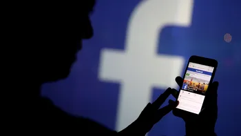 Facebook devine înspăimântător de mare și de puternică