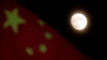 China plănuiește să efectueze prima aselenizare pe partea întunecată a Lunii în 2018