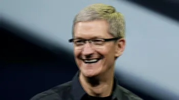 Șeful Apple, criticat pentru o fotografie nereușită cu un iPhone