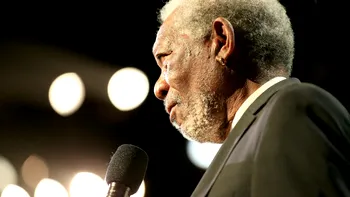 Waze pune vocea lui Morgan Freeman să te ghideze în trafic