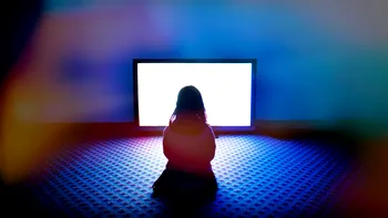 Care este distanța optimă față de televizor