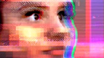 Robotul Tay creat de Microsoft este din nou online