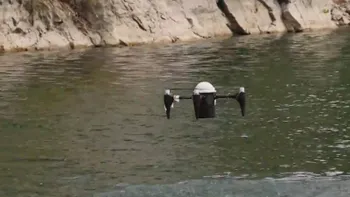 Magie mecanică: această dronă se ridică în aer direct de sub apă