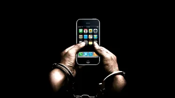 Nu sunt doar pentru oamenii ”cool”: până și infractorii preferă iPhone-urile