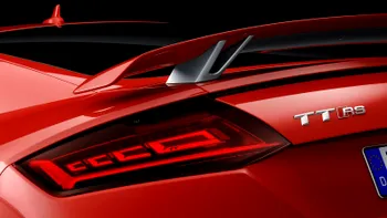 Noile Audi TT RS sunt mai rapide și mai elegante decât modelele anterioare