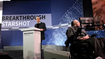 Stephen Hawking vrea să cucerească spațiul cu roboți de dimensiunea unui timbru