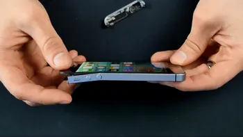 Test agresiv de rezistență - iPhone SE versus iPhone 6S și 6S Plus
