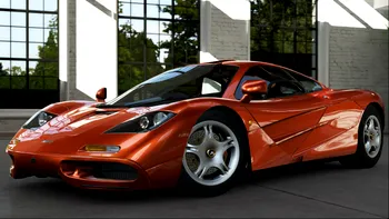 McLaren F1 este întreținută cu ajutorul unui computer vechi de două decenii