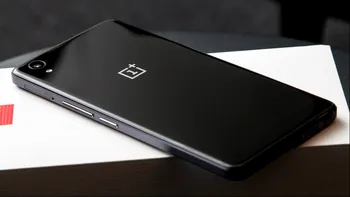 Cel mai așteptat telefon chinezesc ar putea fi lansat în două versiuni