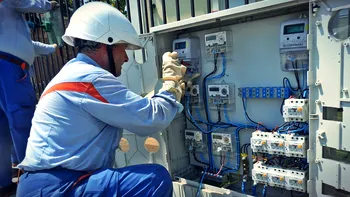 Energie ”smart”? ENEL instalează 110.000 de contoare inteligente și promite că e în avantajul tău