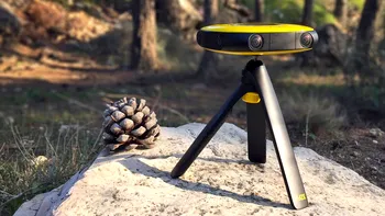 Vuze este cea mai accesibilă cameră 3D pentru realitate virtuală