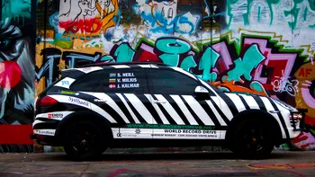 Cea mai dificilă probă pentru un SUV: cursă în jurul lumii cu un Porsche Cayenne