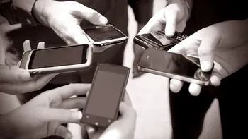 Înșelătorie în România: oamenii, păcăliți să cumpere telefoane mobile, pe care nu le primesc ulterior