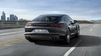 Noul Porsche Panamera este o limuzină de lux cu performanțele unei mașini sport