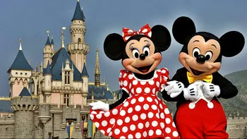Disney vrea să fotografieze picioarele tuturor vizitatorilor din parcurile sale de distracție