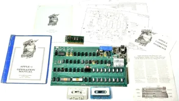 Prototipul primului computer Apple a fost vândut la licitație pentru o sumă imensă