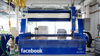 Facebook a construit un laborator imens pentru realitate virtuală și drone
