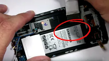 Samsung îi roagă pe posesorii de Galaxy Note 7 să nu își mai folosească telefoanele
