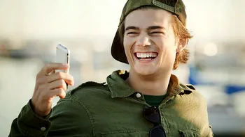 Abonamentele de telefonie mobilă ar putea veni cu perioadă de probă