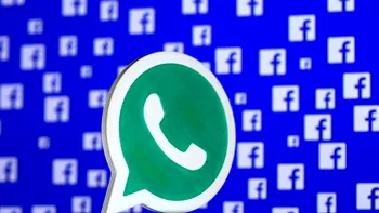 Cum previi partajarea datelor din WhatsApp pe Facebook
