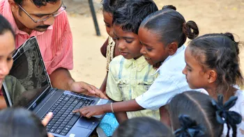 Cel mai bogat indian dă internet 4G gratis pentru un miliard de oameni