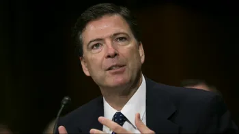 Șeful FBI îi sfătuiește pe oameni să-și acopere camerele web