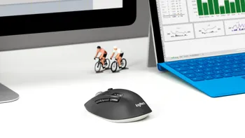 Noul mouse Logitech poate fi conectat simultan la PC, tabletă și telefon