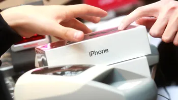 iPhone 7 se vinde mai bine decât se aștepta Apple