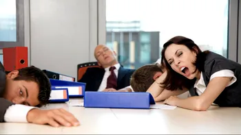 Manualul de sabotaj al CIA te învață cum să strici productivitatea companiei în care lucrezi