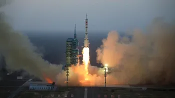 Chinezii au trimis doi astronauți în spațiu, către propriul laboratorul spațial